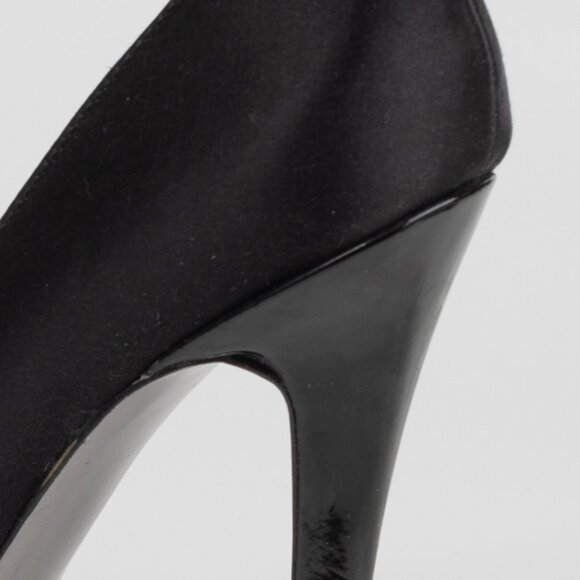 Bebe Black Satin & Patent faux Leather Stiletto Heel Pumps sz 7.5 M - Picture 12 of 13